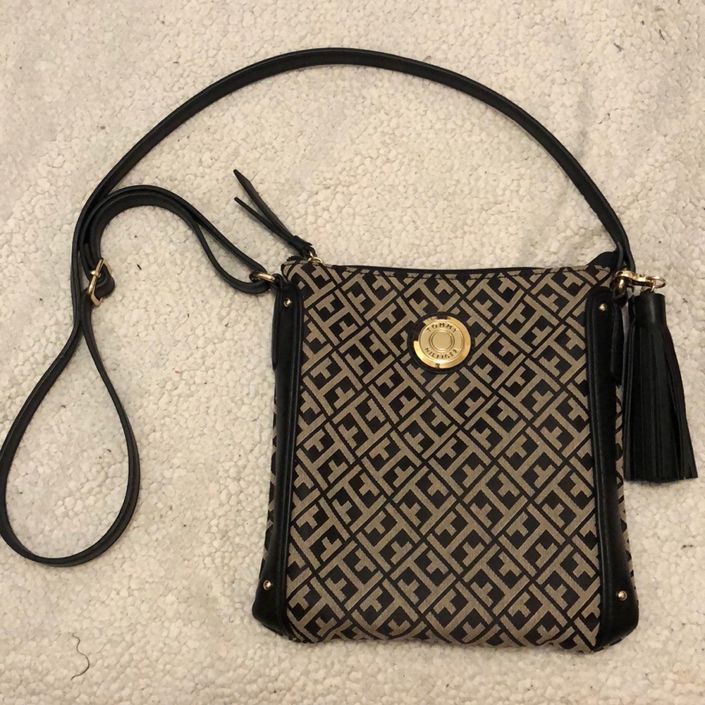 Tommy Hilfiger Crossbody bag